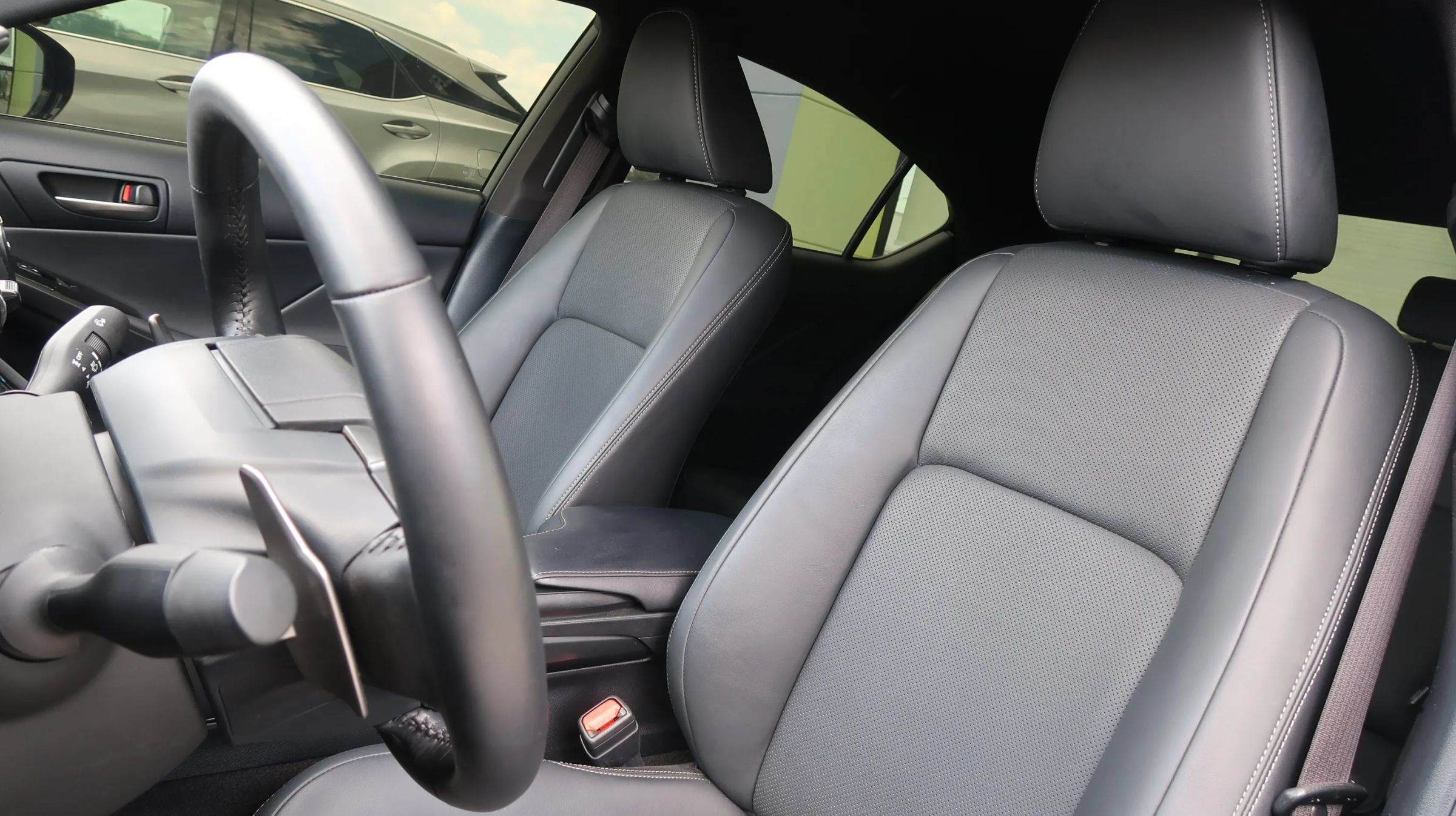 Used 2024 Lexus IS 300 F Sport w/ Accessory Package 2 RWD image 18