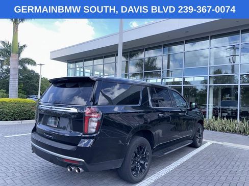 Used 2023 Chevrolet Suburban High Country AWD/4WD image 16