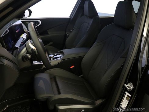 Used 2025 BMW X3 xDrive30i image 10