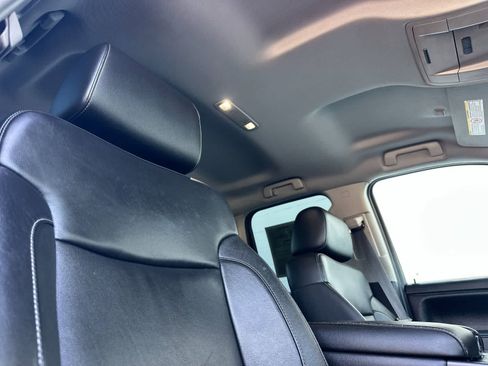 Used 2015 Chevrolet Silverado 2500 LT w/ LT Convenience Package AWD/4WD image 16