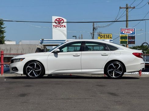Used 2020 Honda Accord Sport image 8