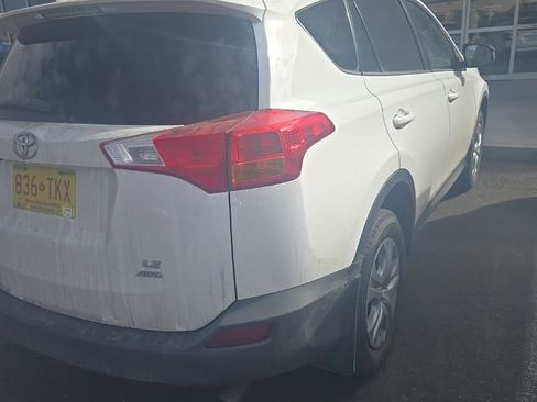 Used 2013 Toyota RAV4 LE image 5