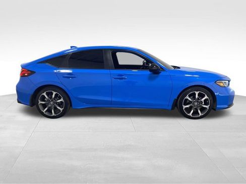 Used 2025 Honda Civic Sport Touring image 2