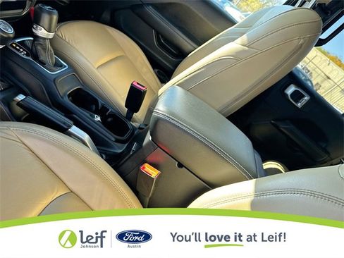 Used 2018 Jeep Wrangler Unlimited Sahara image 27