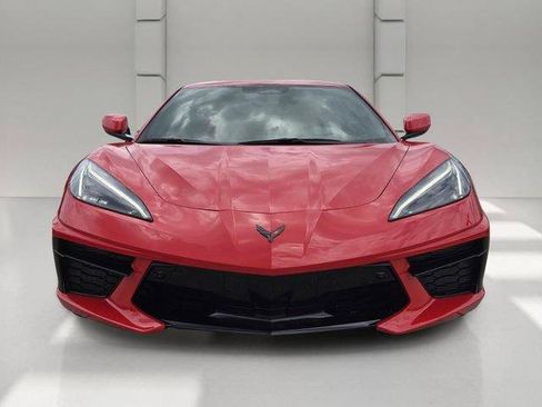 Used 2025 Chevrolet Corvette Stingray Preferred Cpe w/ Battery Protection Package RWD image 8