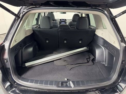 Used 2023 Subaru Forester Premium AWD/4WD image 14
