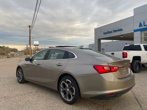 Used 2023 Chevrolet Malibu LT image 3