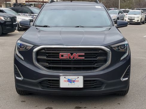 Used 2018 GMC Terrain SLE w/ Driver Convenience Package image 8