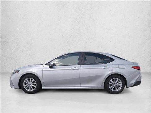 Certified 2025 Toyota Camry LE FWD image 4