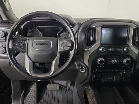 Used 2021 GMC Sierra 3500 Denali w/ Denali Ultimate Package image 13