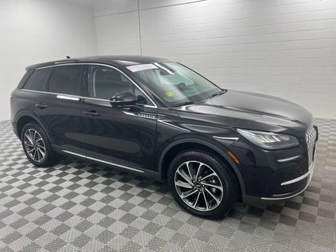Certified 2023 Lincoln Corsair AWD w/ Equipment Group 101A image 4