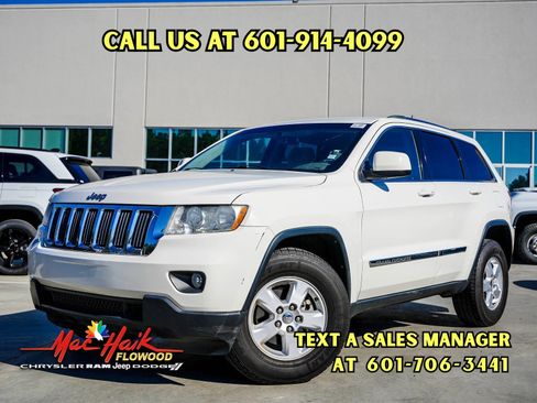 Used 2012 Jeep Grand Cherokee Laredo w/ Laredo E Group image 1