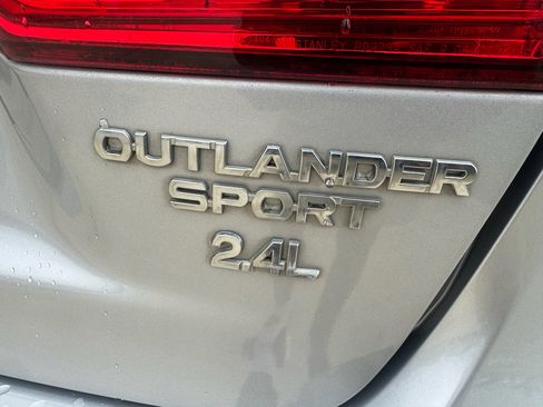 Used 2015 Mitsubishi Outlander Sport GT image 16