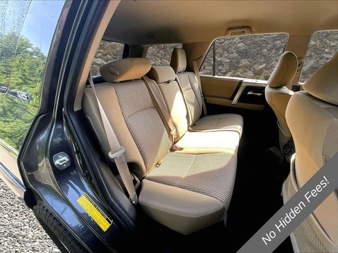 Used 2022 Toyota 4Runner SR5 AWD/4WD image 24