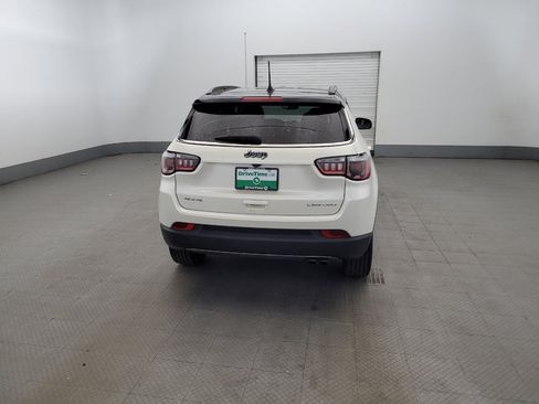 Used 2018 Jeep Compass Limited AWD/4WD image 7
