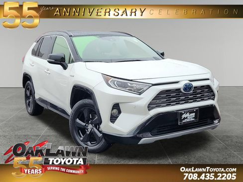 Used 2019 Toyota RAV4 XSE image 1