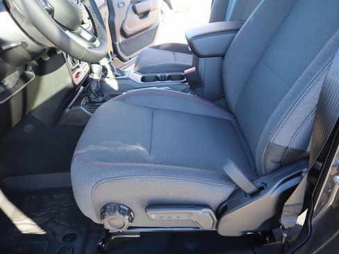 New 2026 Jeep Gladiator Rubicon image 11