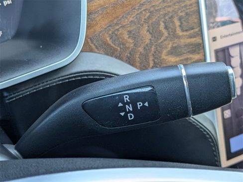 Used 2017 Tesla Model S 75 image 24