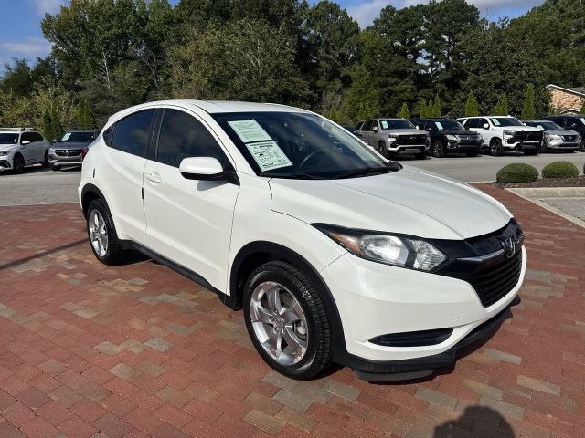 Used 2018 Honda HR-V LX image 38