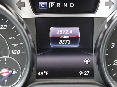 Used 2020 Mercedes-Benz SL 550 image 8