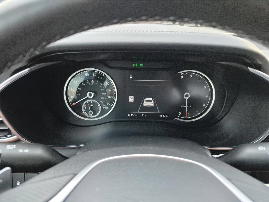 Used 2026 Genesis G70 2.5T RWD image 21