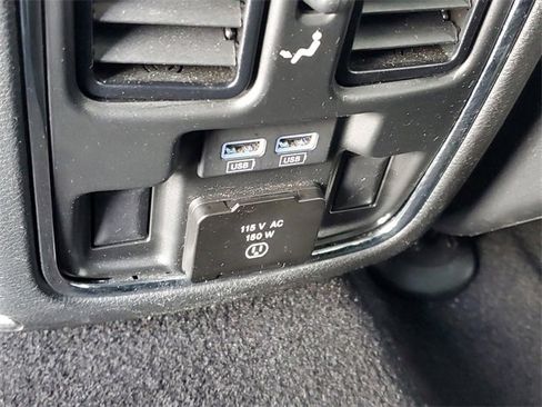 Used 2020 Jeep Grand Cherokee Limited image 12