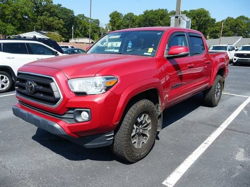 Used 2022 Toyota Tacoma SR5 w/ Technology Package RWD image 7