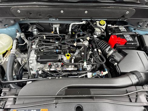 Certified 2022 Ford Bronco Sport Outer Banks w/ Tech Package image 9