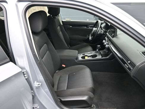 Certified 2022 Honda Civic EX image 24