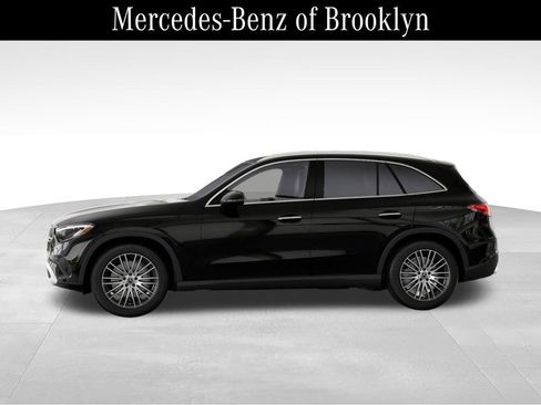 Certified 2026 Mercedes-Benz GLC 300 GLC 300 image 35