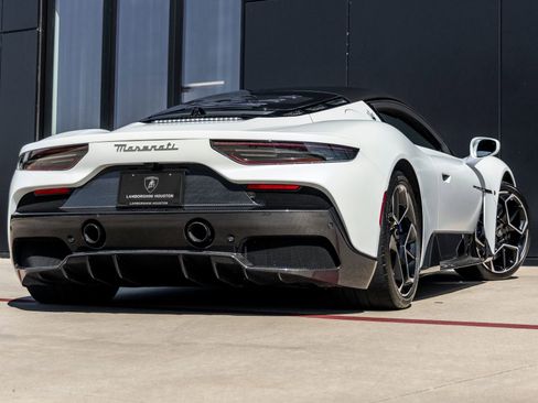 Used 2022 Maserati MC20 Coupe RWD image 9