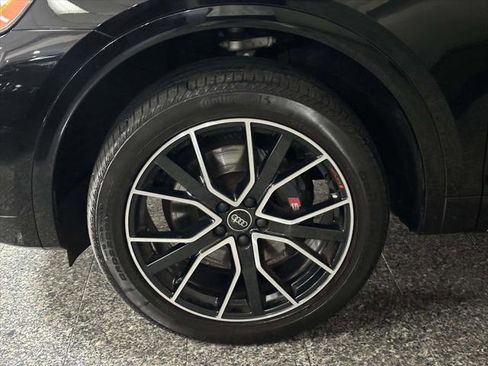 Used 2023 Audi SQ5 Premium Plus w/ Premium Plus Package AWD/4WD image 9