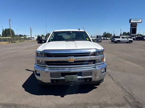 Used 2018 Chevrolet Silverado 3500 LT w/ LT Convenience Package AWD/4WD image 2