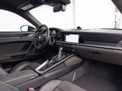 Certified 2022 Porsche 911 GT3 RWD image 20