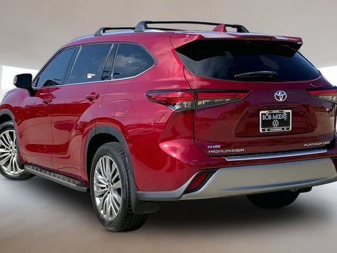 Used 2022 Toyota Highlander Platinum AWD/4WD image 13