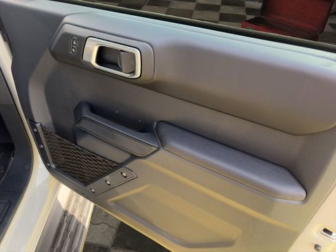 New 2025 Ford Bronco Outer Banks AWD/4WD image 11