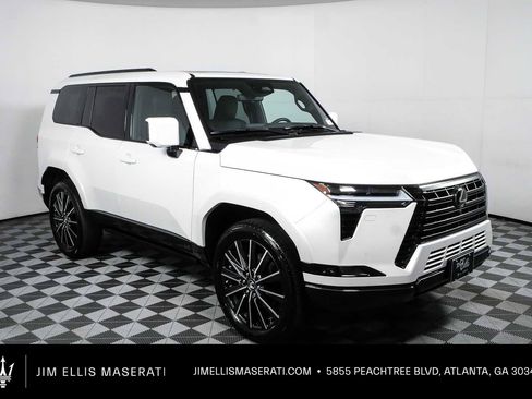 Used 2025 Lexus GX 550 w/ Accessory Package (2T) AWD/4WD image 26