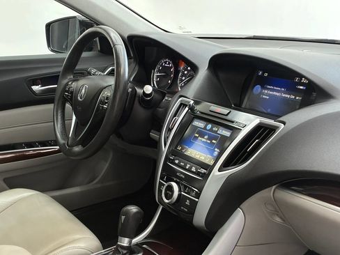 Used 2015 Acura TLX FWD image 24