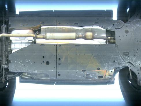 Used 2019 Toyota RAV4 LE image 18