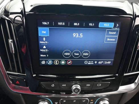 Used 2023 Chevrolet Traverse LT w/ Midnight/Sport Edition image 24