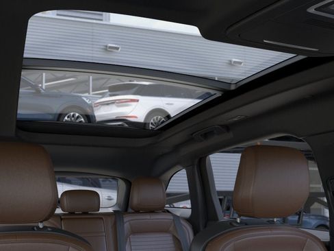 New 2026 Lincoln Nautilus Reserve AWD/4WD image 22