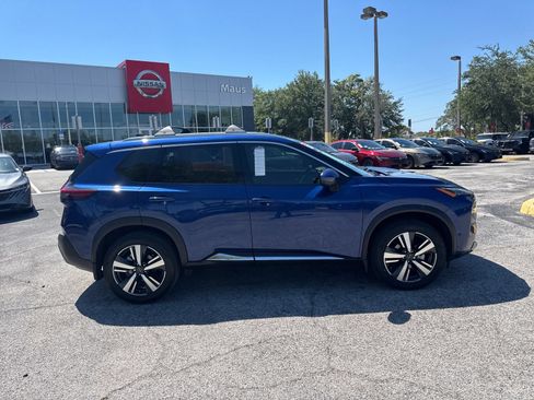 Certified 2023 Nissan Rogue SL w/ SL Premium Package FWD image 4