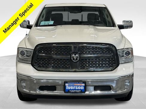 Used 2017 RAM 1500 Laramie w/ Convenience Group AWD/4WD image 2