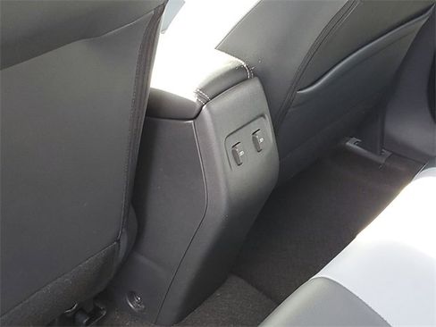 Certified 2024 Nissan Kicks SR w/ SR Premium Package image 23