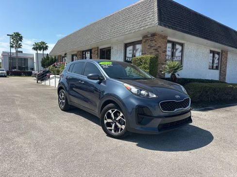 Used 2022 Kia Sportage LX image 1