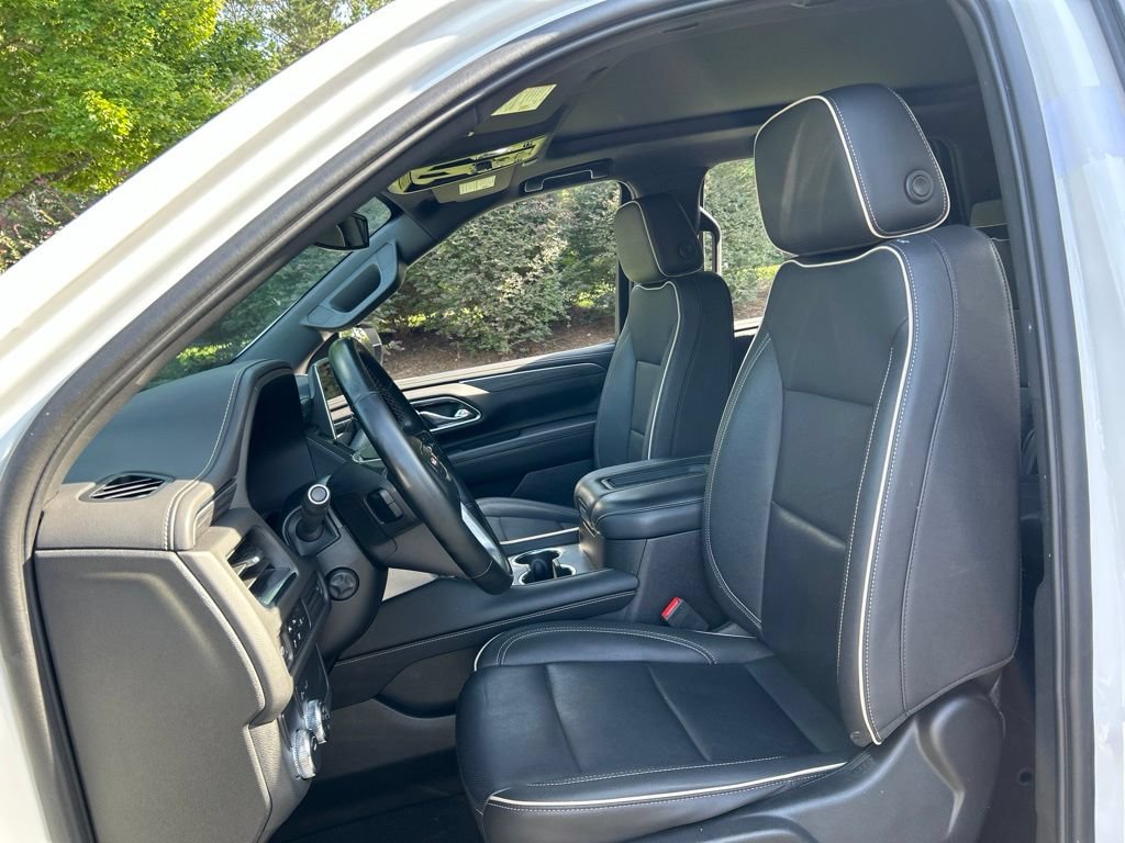 Used 2023 GMC Yukon SLT w/ SLT Premium Package RWD image 41