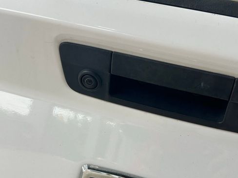 Used 2018 RAM 3500 Tradesman w/ Chrome Appearance Group image 28