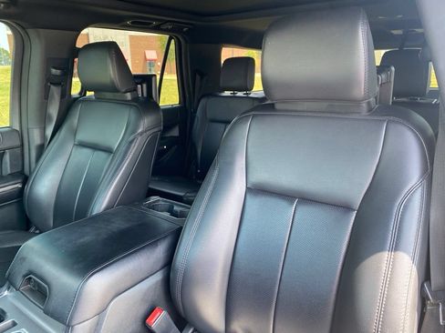 Used 2021 Ford Expedition Max XLT AWD/4WD image 12