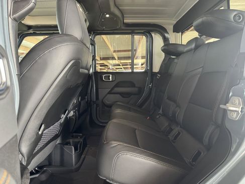 New 2026 Jeep Gladiator Sport image 27