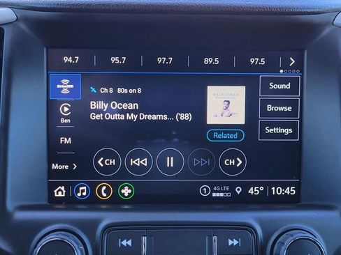 Used 2024 GMC Terrain SLT image 7